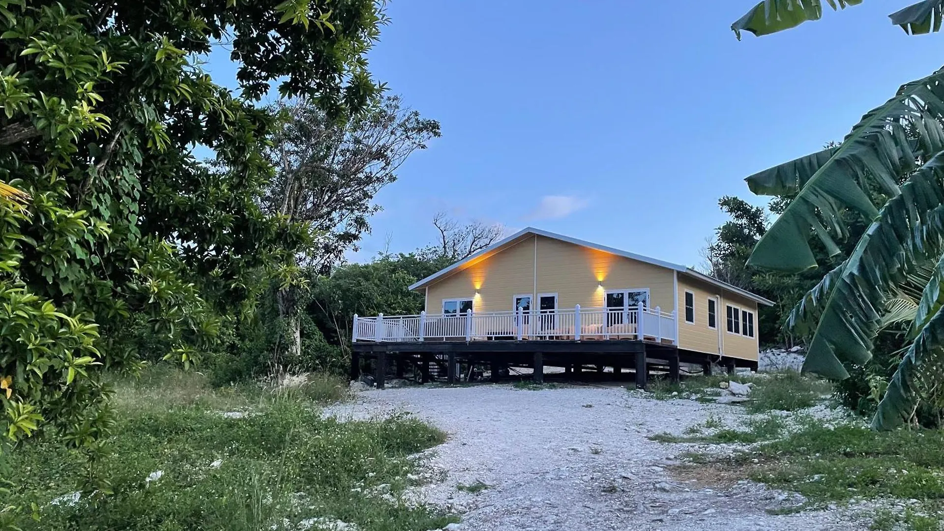 Great Cistern Beach Village Марш-Харбор Отель