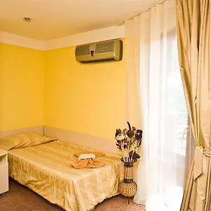 & Fotinov 2* Burgas
